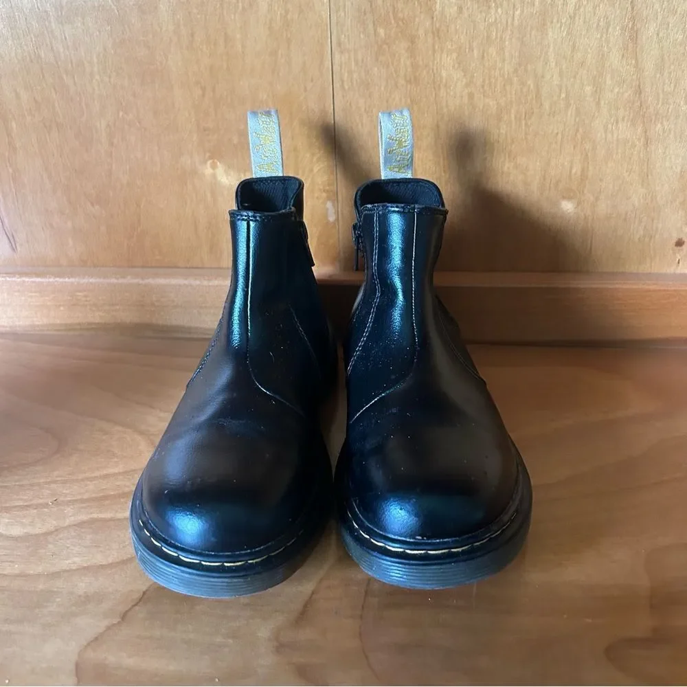 Doc Martens 2976 Chelsea Boots Black Leather Size 5